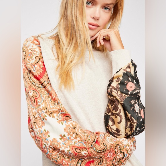 Free People Vintage Affair Pullover - Picture 1 of 6
